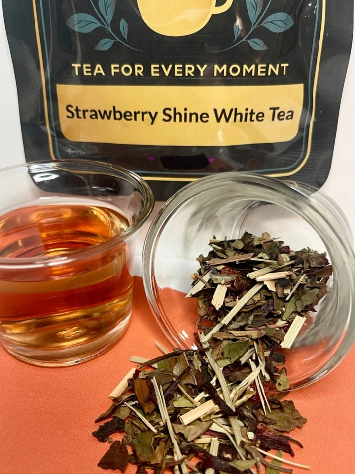 Strawberry Shine White Tea